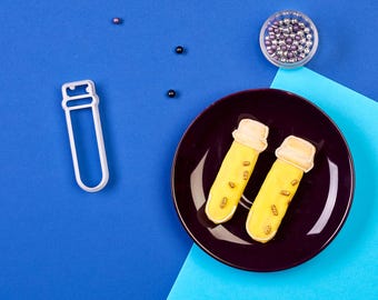 Test Tube Cookie Cutter | Chemistry Cookie Cutter | Gifts for Medical Students | Gifts for Doctors | Custom Cookie Cutters