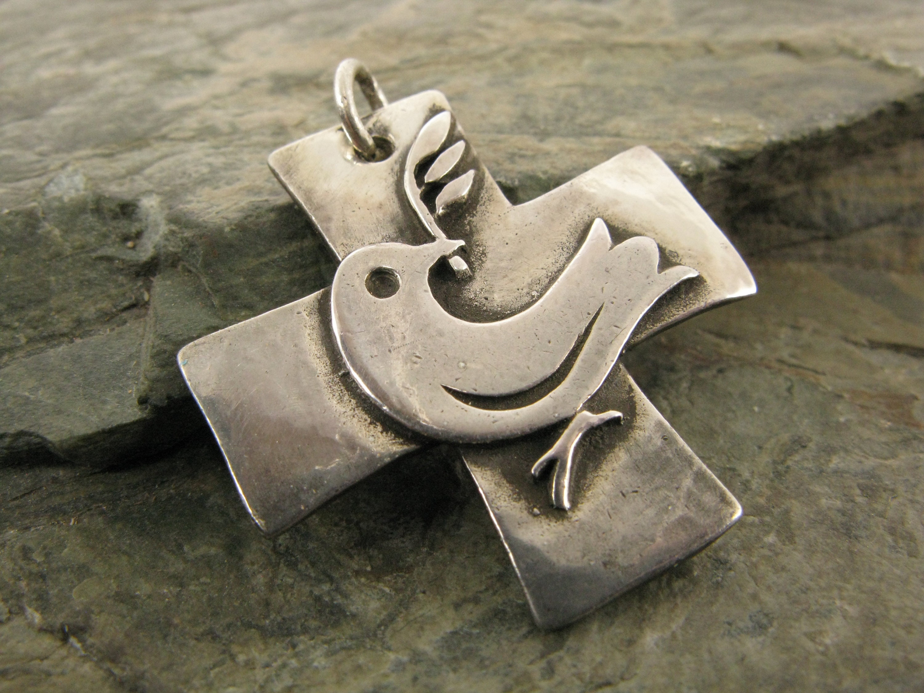 James avery dove sale necklace