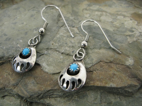 TURQUOISE Bear Paw Earrings Native American Jewelry Shadowbox Turquoise Earrings Bear Fetish Jewelry Vintage 1980s 80s Sterling