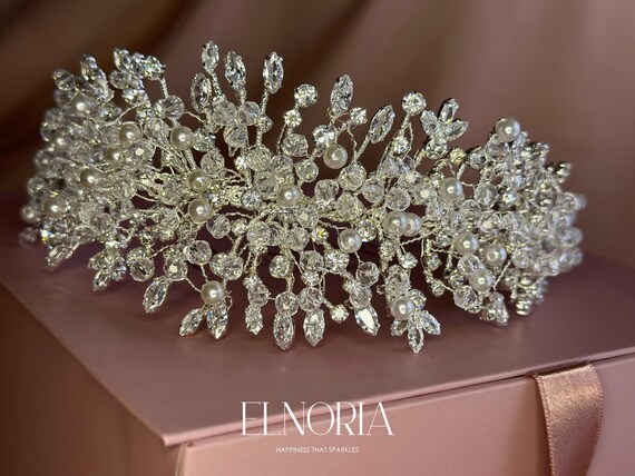 Silver Bridal Tiara Pearl Headband Crystal Wedding Hair  display picture 1
