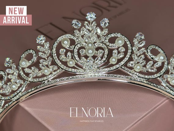 Swarovski Crystal Pearl Wedding Crown Tiara Silver Bridal  display picture 2
