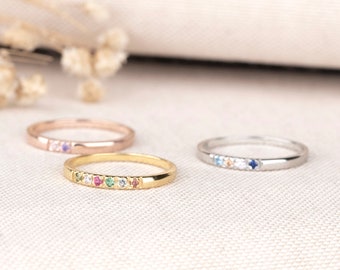 Bague familiale en argent sterling avec pierre de naissance, bague pour mère personnalisée