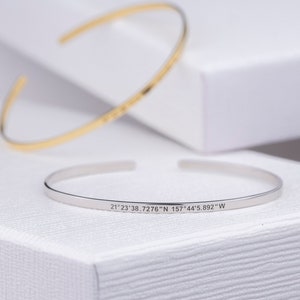 Engraved Custom Bracelet, Personalized Name Bracelet, Your Own Text, Bar Bracelet, Couple Gift, Cuff Bracelet, Gold Filled, Sterling Silver