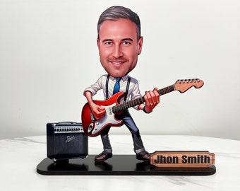 Ciondolo caricatura personalizzato del chitarrista - Figurina di musicista in miniatura in legno, ritratto da foto a cartone animato, uomo con chitarra, regalo personalizzato