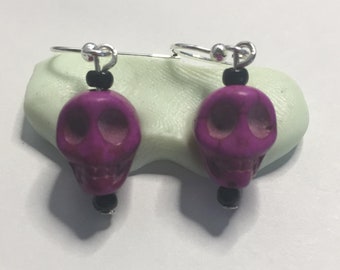 Small Howlite Skull Earrings