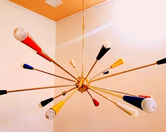 Lampadario Sputnik a 16 bracci multicolori dal design di metà secolo, lampada da soffitto in ottone realizzata a mano