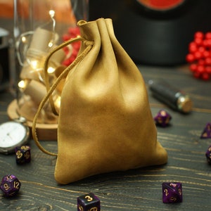 Leather DnD Dice Bag, Personalized Drawstring Dice Bag, Birthday Gifts, Engraved DnD Dice Organizer Holder, Custom Dice Storage Box Case Curry