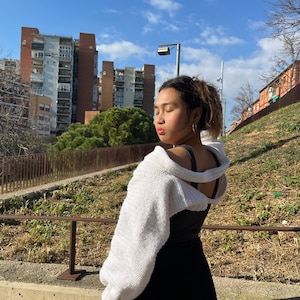 Leap Shrug Sleeves Pattern