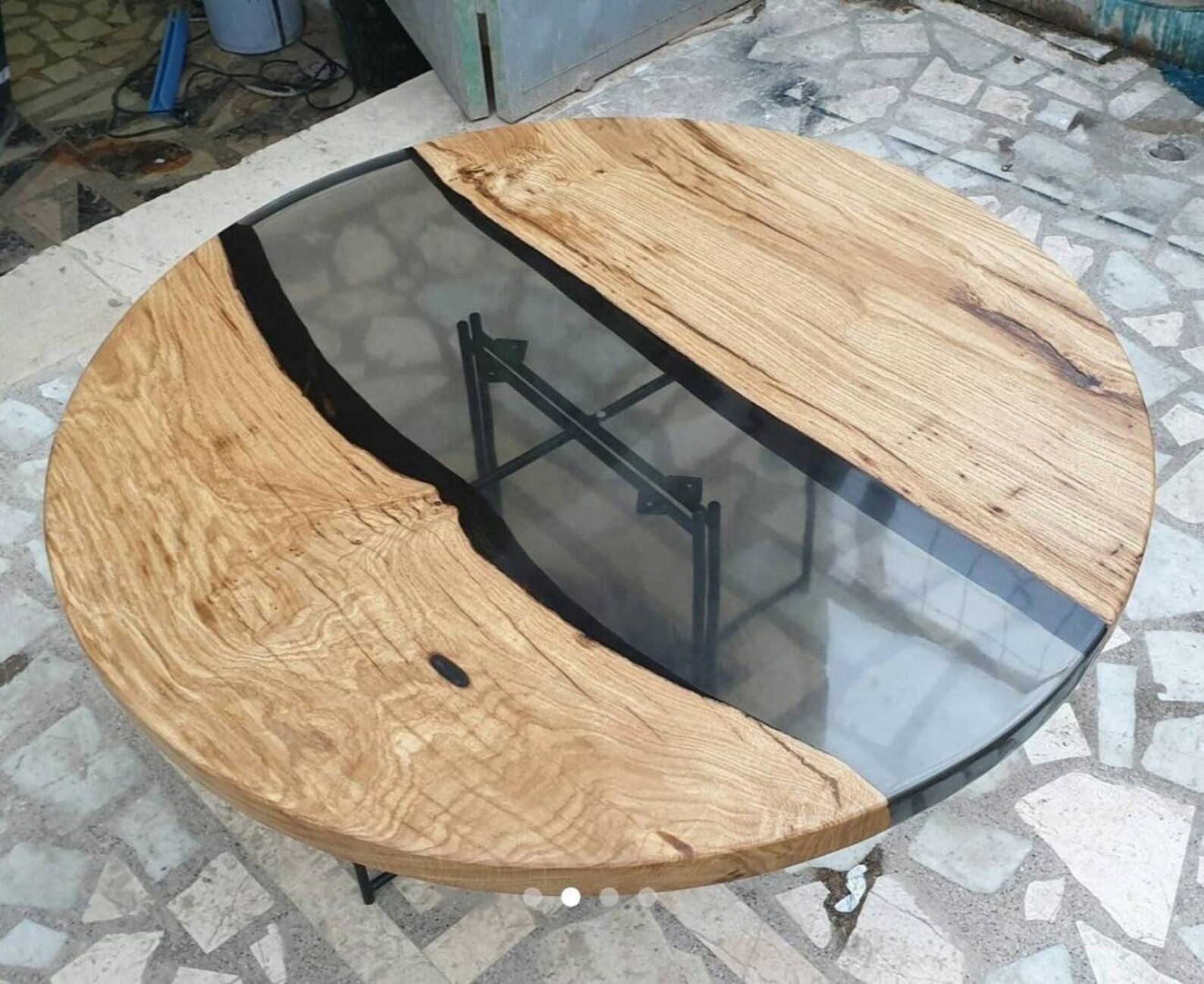 Round Live Edge Resin Coffee Table Made of Acasia Wood Etsy