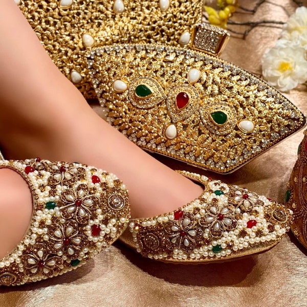 Ladies handmade Pakistani Indian Khusa Sandal | Diamonte and Pearl Punjabi Jutti | Womens wedding shoes | Gift For Her