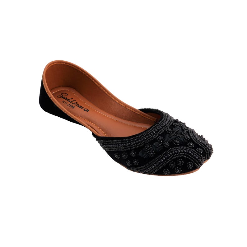 Noore Pearls Handmade Womens Punjabi Khusa Juti | Pakistani Indian Footwear | Gift For Her | Wedding Shoes | Gold Silver Black | Soft Insole Black