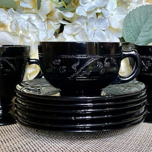 TEA/COFFEE SERVICE: Vintage Hazel-Atlas &quot;Coverleaf&quot; Tea/Coffee Set | 1 Cup & Saucer Set / Creamer / Open Sugar Bowl | Black Depression Glass