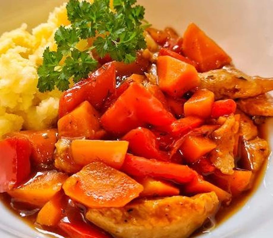 Savory Ragout With Creamy Mashed Potatoes VEGAN – Delicious, Hearty ...