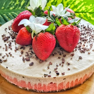 RECIPE Strawberry Cheesecake Raw VEGAN, Chef-crafted Strawberry Cream Cheesecake, Gluten-Free, Dairy-Free, Diabetic-Friendly, PDF Download