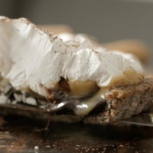 RECIPE Gluten-Free Banoffee Pie VEGAN, Creamy, Sweet, and Decadent, A Plant-Based Twist on the Classic Banoffee Delight! Digital RECIPE