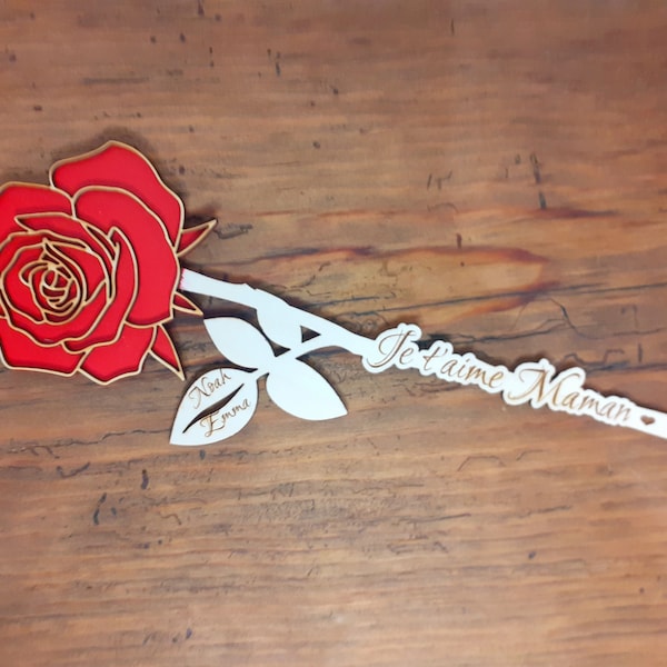 Rose éternelle bois finement gravé, fête des mères, bonne fête maman, cadeau maman personnalisé