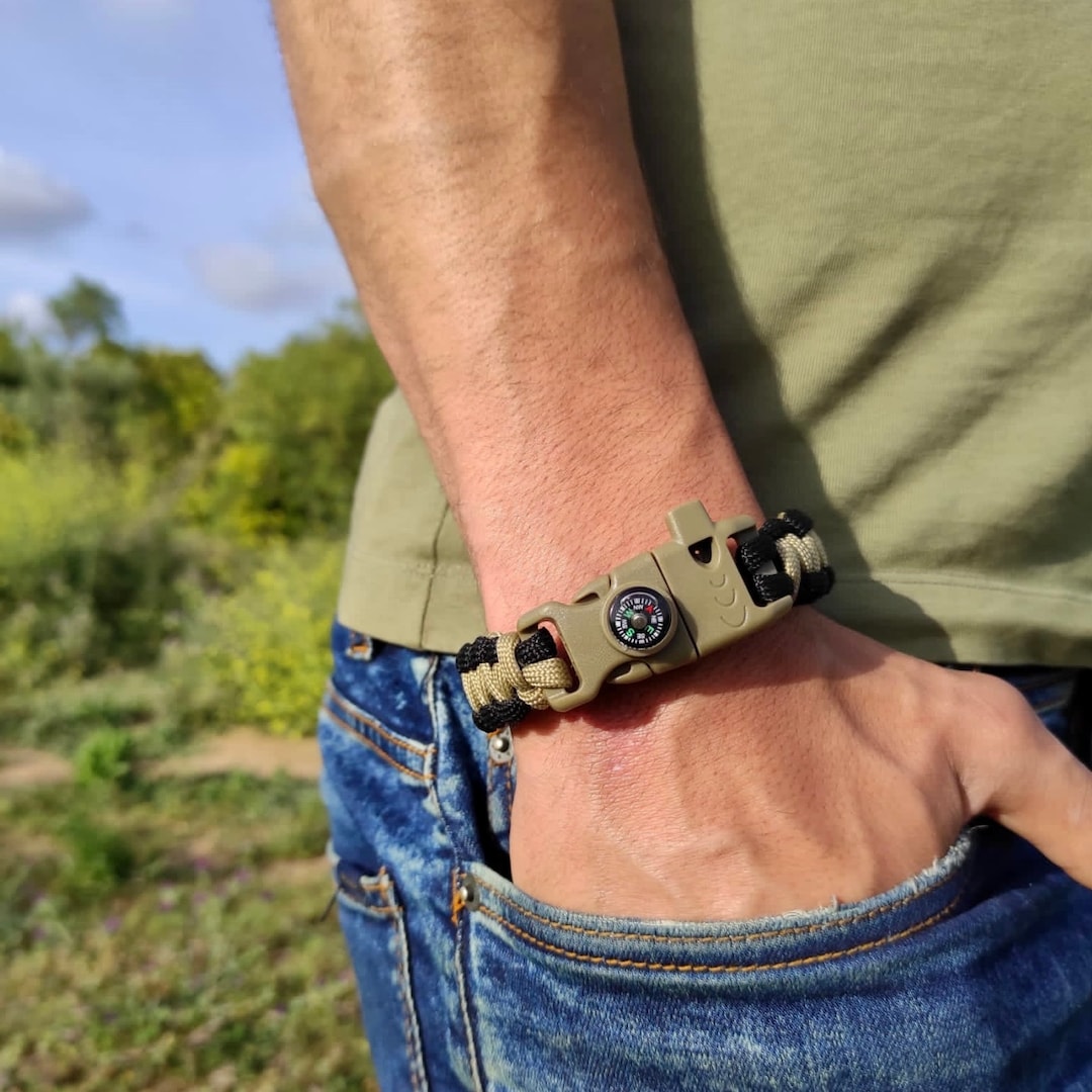 Military survival bracelet discount