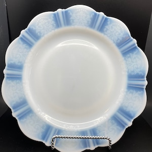 Macbeth-Evans American Sweetheart Depression Glass Luncheon Plate - Translucent Monax