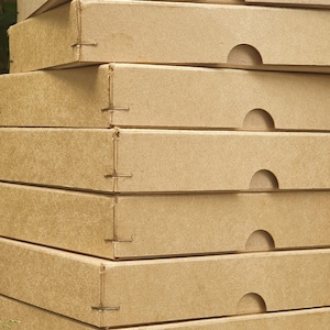 Boxes 16.5 x 13.5 x 3 cm - kraft board