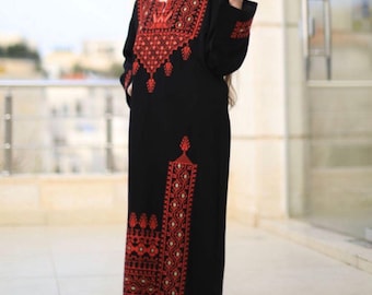 Girls Machine Stitched Tatreez Thoub