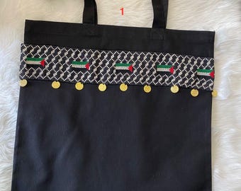 Tatreez Tote bags  - Hand embroidered
