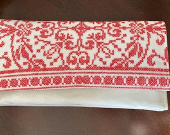 Tatreez Embroidered Wallets