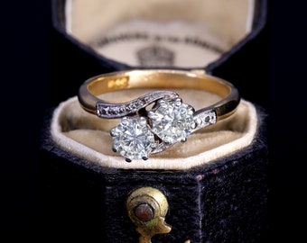 The Vintage Toi Et Moi Brilliant Cut Diamond Eternal Ring