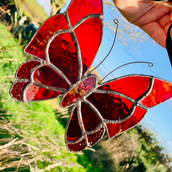 Stunning Stained Glass Butterfly Suncatcher / window in textured & iridescent reds …