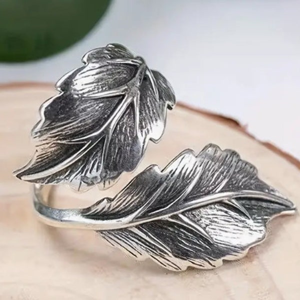 Vintage Style Silver Plated Creative Leaf Finger Ring Adjustable Hand Accessories