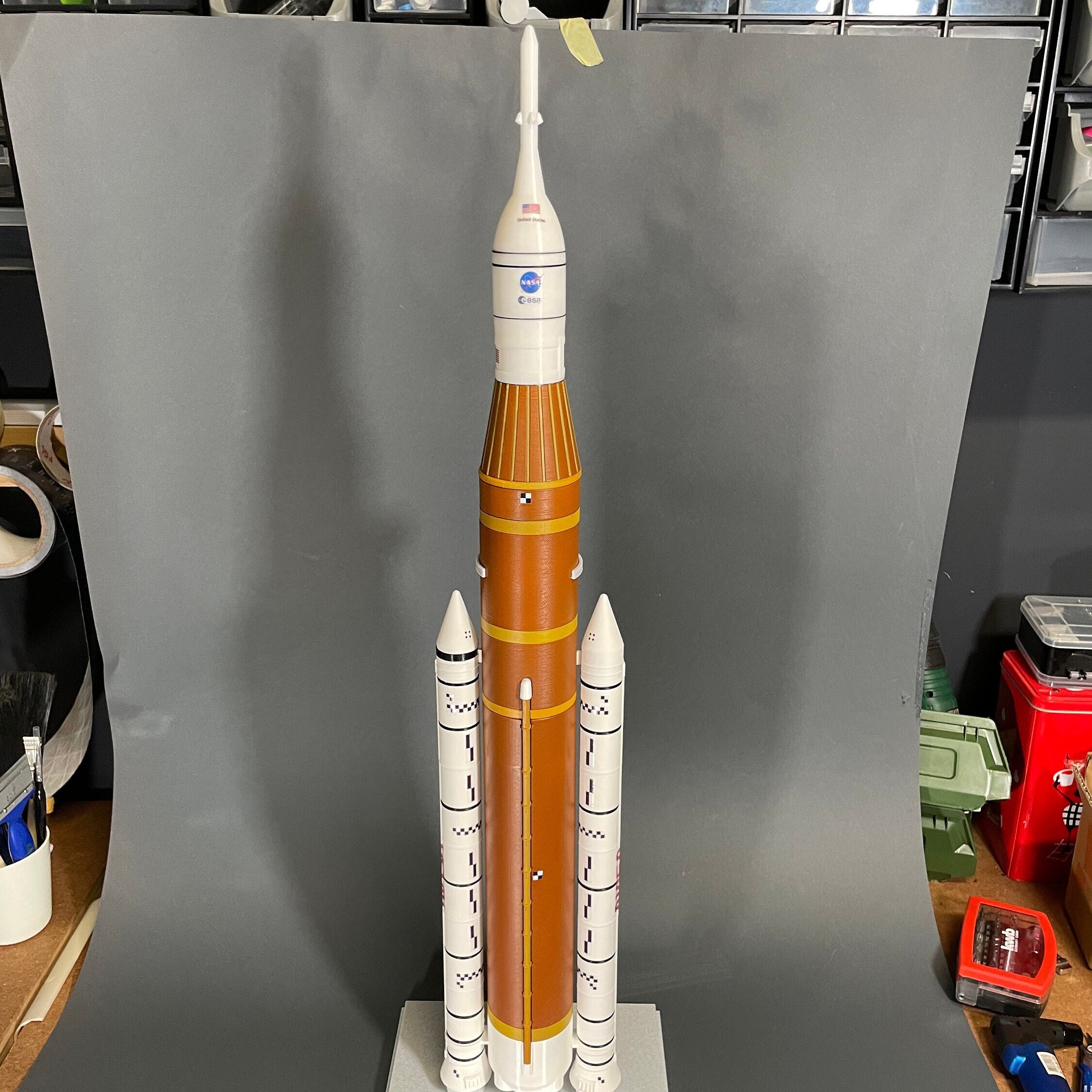 NASA Artemis 1 Space Launch System SLS Model Rocket 1:144 Scale 68cm