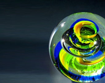 High-quality noble beautiful crystal ball in different colors, - great gift idea paperweight with gift box office globe