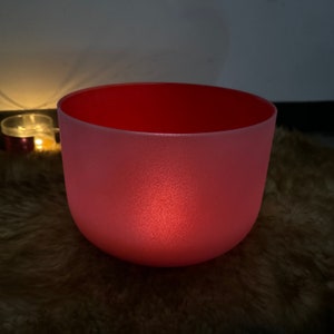 Bol chantant en cristal à hauteur parfaite de 432 Hz, 10 pouces C, avec lumière, sac souple, maillet en bambou et joint torique.