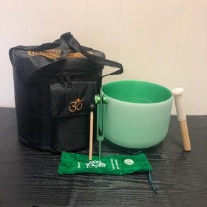 440Hz 10" Crystal Singing Bowl Perfect Pitch F Note HEART Chakra Green Color with bag, mallet and O-ring for meditation and sound healing
