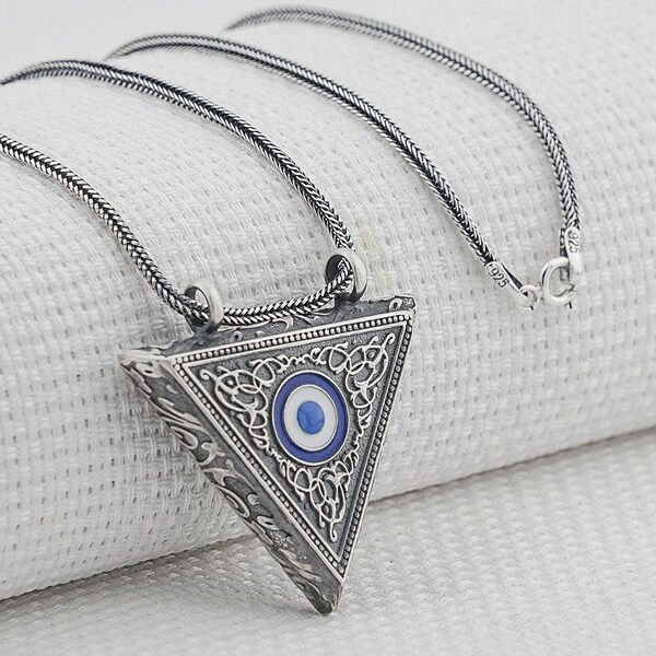 Turkish 925K Sterling Silver Triangle Amulet Taweez Locket Prayer Box Pendant 925K Silver Necklace Beautiful Enamel Craftsmanship item # 39