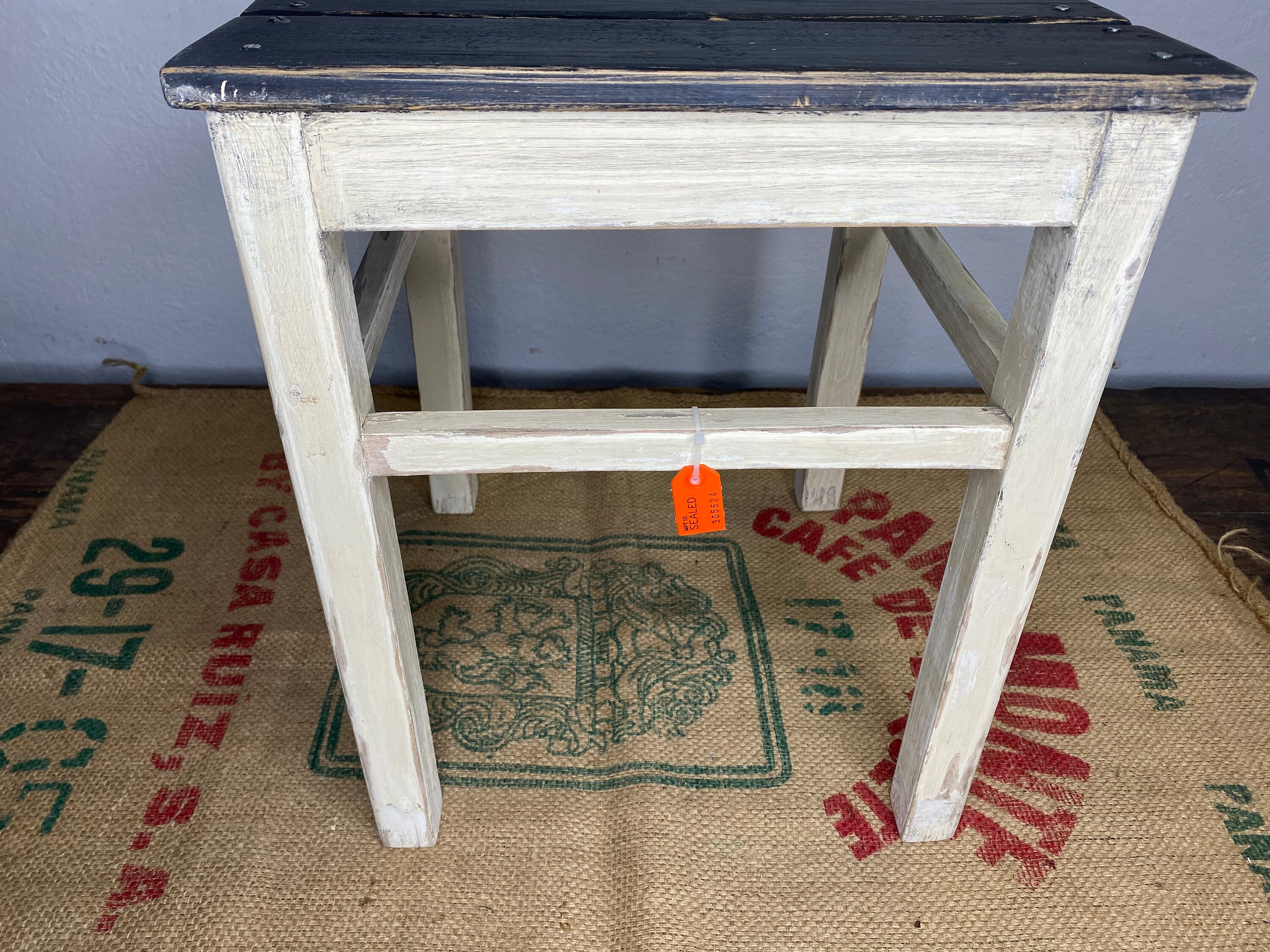 スツール Antique stool Pair Vintage Saddle Stools – Moxie Interiors