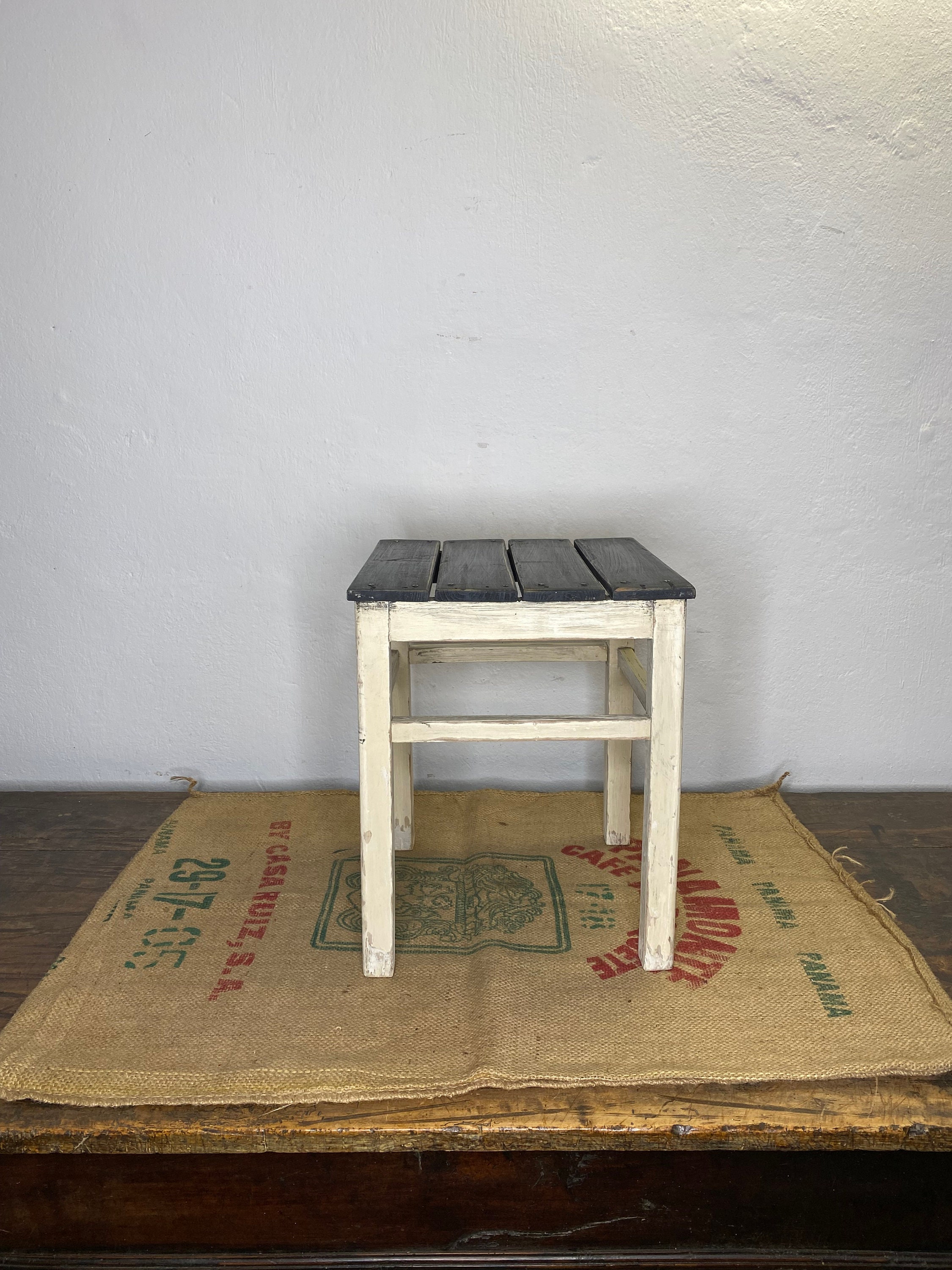 スツール Antique stool Pair Vintage Saddle Stools – Moxie Interiors