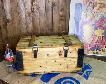Boîte en bois, boîte de transport, vieille boîte en bois, boîte en bois antique
