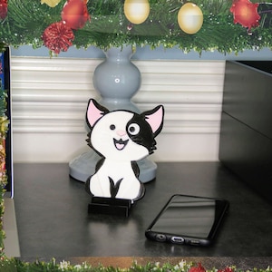 Cat iPhone or iPad Stand makes a great Christmas Gift or Stocking Stuffer