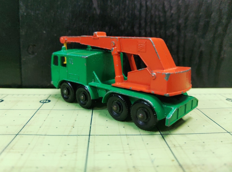 EDUARDO ASCANIO MIS MATCHBOX: 0-A 8 WHEEL CRANE