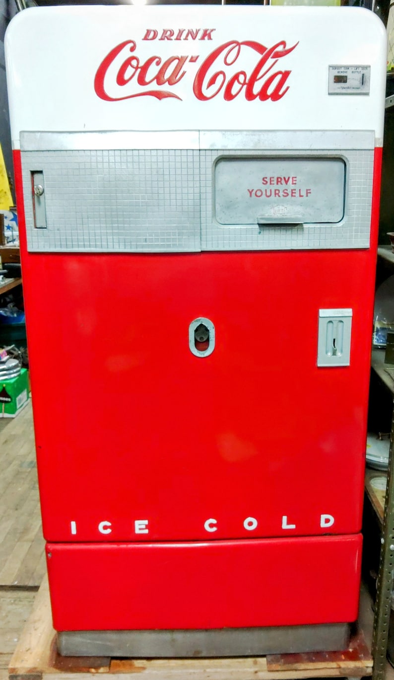 Vintage 1946 Vendo 83 Coca Cola Coke Vending Machine WORKS 5cent 10cent