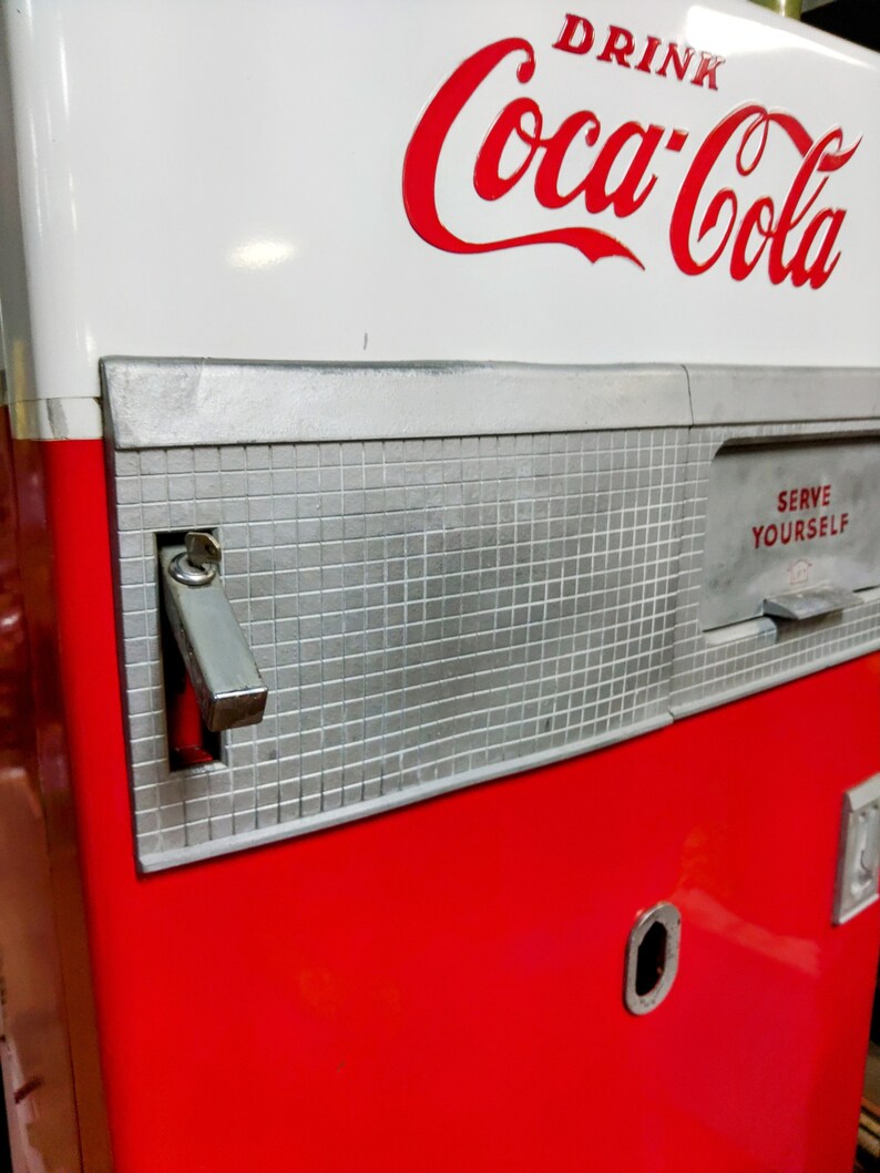 Vintage 1946 Vendo 83 Coca Cola Coke Vending Machine WORKS 5cent 10cent