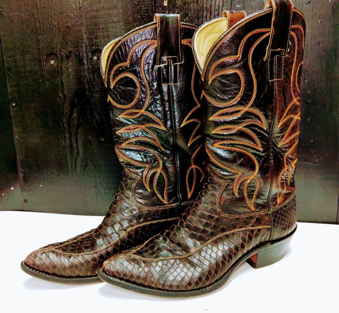 Crocodile skin cowboy boots clearance