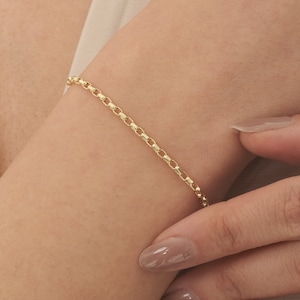 14K Solid Gold Rolo Chain Bracelet: Delicate Minimalist Style