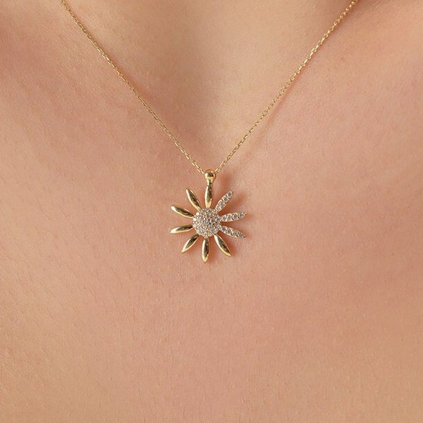 Daisy 14k Solid Gold Necklace, Flower Necklace, Gift for Her, Dainty Daisy Necklace, Minimalist Daisy Necklace