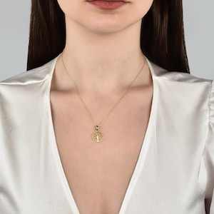14k Solid Gold Tree of Life Pendant Necklace - Family Medallion Charm
