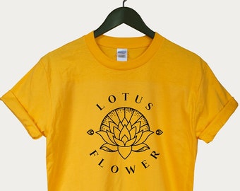 Camiseta de flor de loto, camiseta botánica, regalo para mujer, camiseta de flores, regalo de cumpleaños, regalo para ella, Tumblr para mujer, linda