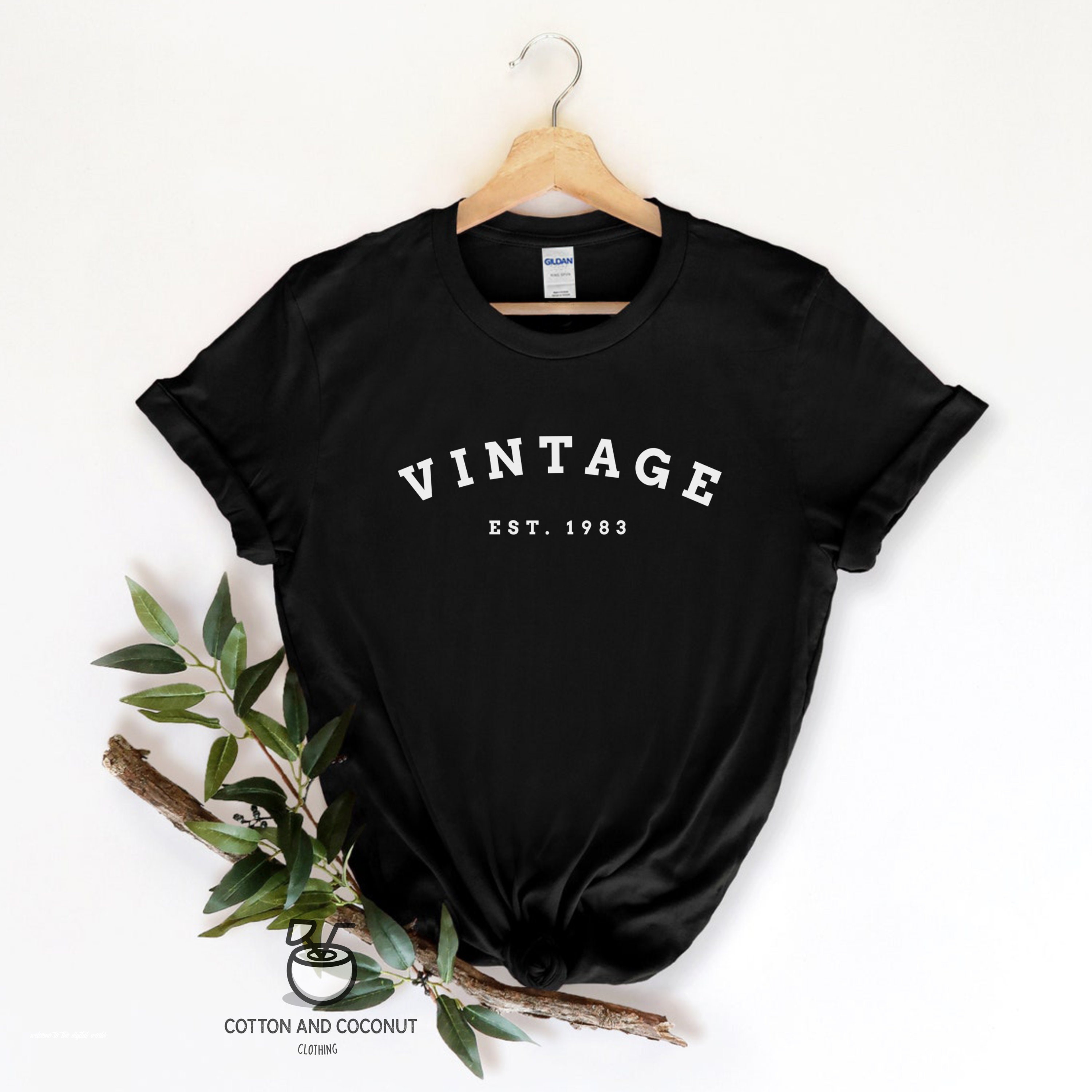 Discover 40th birthday gift shirt, Vintage Est 1983, 40th Birthday T-Shirt