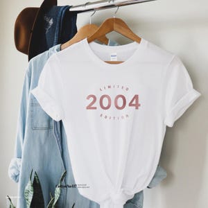Chemise cadeau 21e anniversaire, édition limitée 2004, chemise 21e anniversaire, cadeau d'anniversaire pour lui et elle, cadeau 21e anniversaire, unisexe