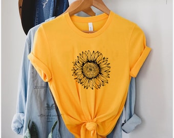 Sunflower T-Shirt, Botanical Shirt, Gift For Women, Flower T-Shirt, Birthday Present, Christmas Gift, Stocking Filler, Tumblr Women, Cute