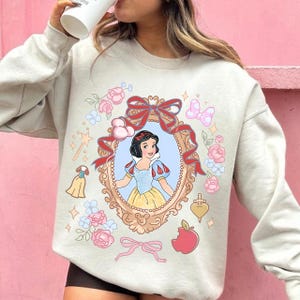 Disneyland Snow White Princess Coquette Bow PNG, Snow White Princess Locket Bow Png, Girls Trip Png, Magic Kingdom Bow Png, Digital Download